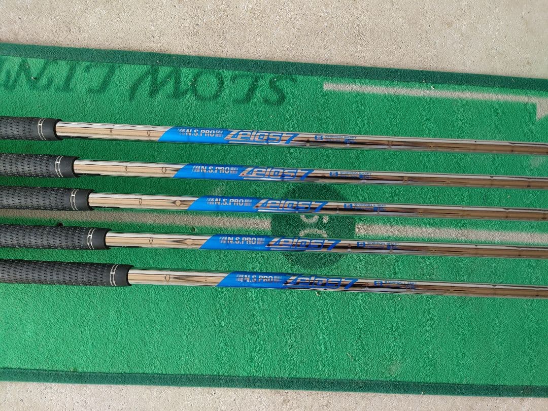 スリクソン　ZX4 Mk2　アイアンセット