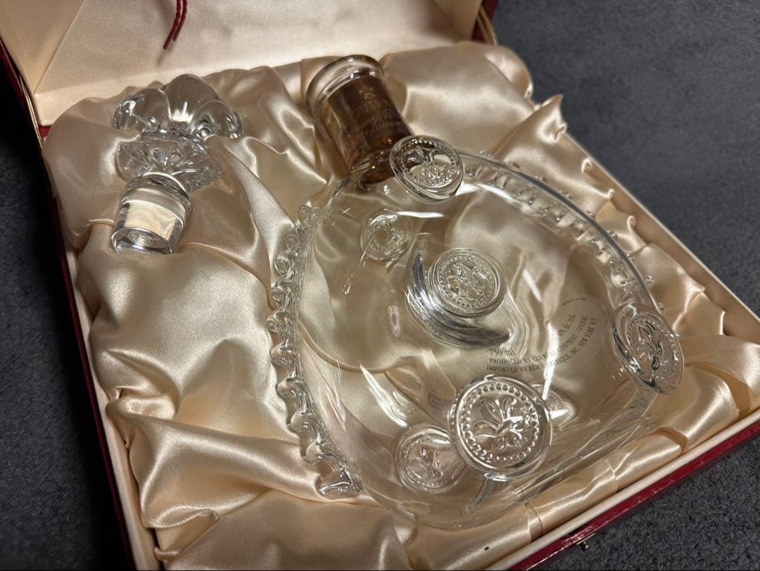 クリスタルバカラ　レミーマルタン　ルイ13世　空き瓶、箱付き