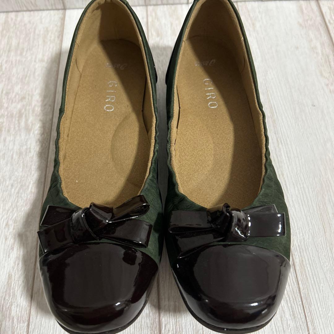 新品同様！ asics GIRO パンプス バレエシューズ 23.5cm EE