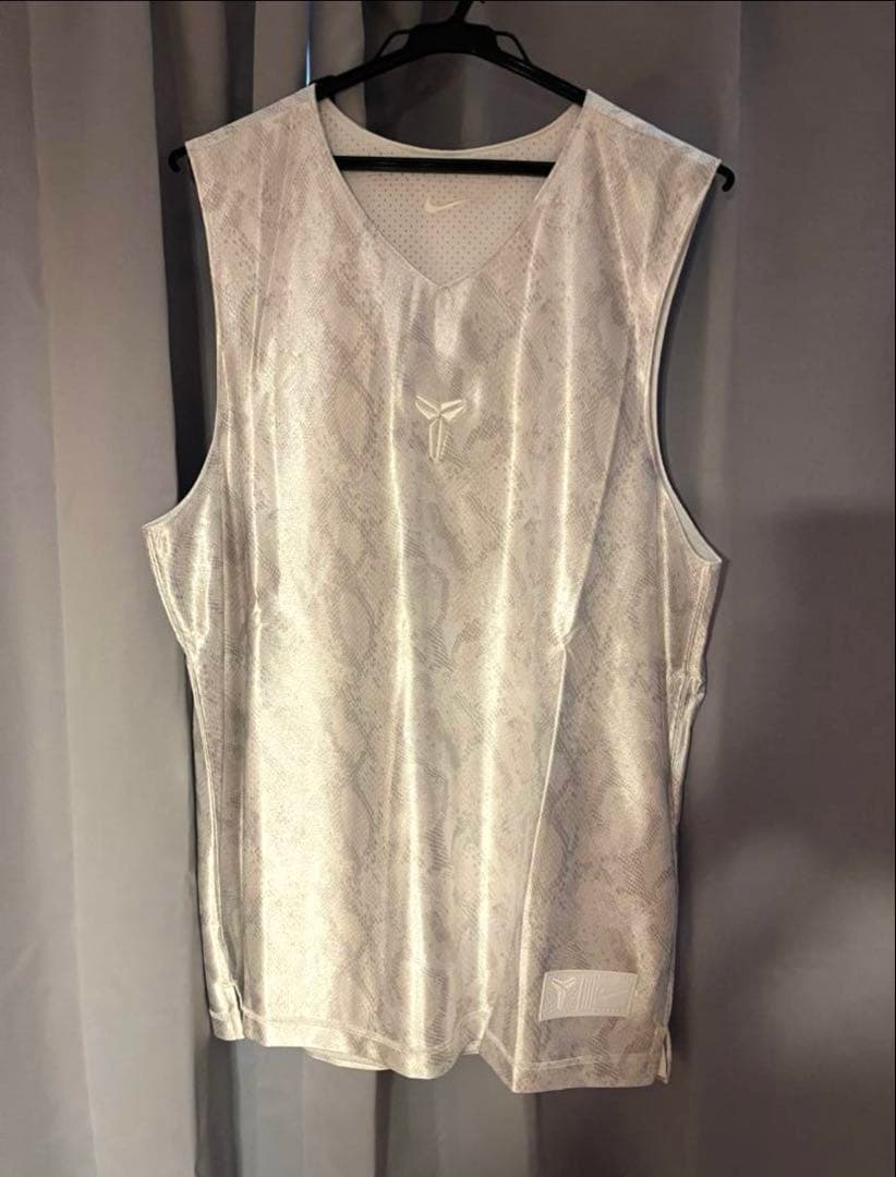 ナイキ タンクトップ コービーブライアントモデル　バスケウェア リバーシブル