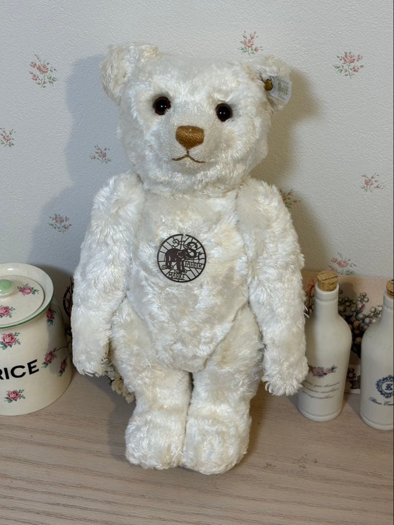 ドイツ　シュタイフ社による　シュタイフクラブエディション　テディベア