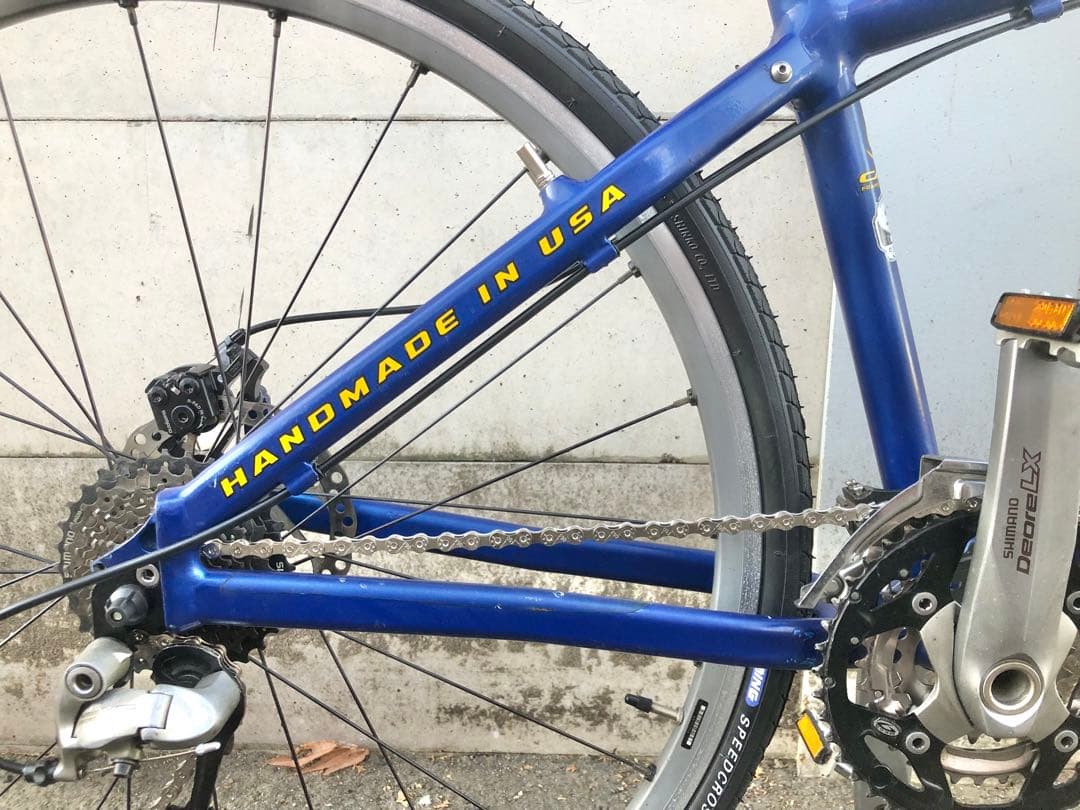 【カスタム極美品】キャノンデール　ストリート2 27速　クロスバイク　CT380