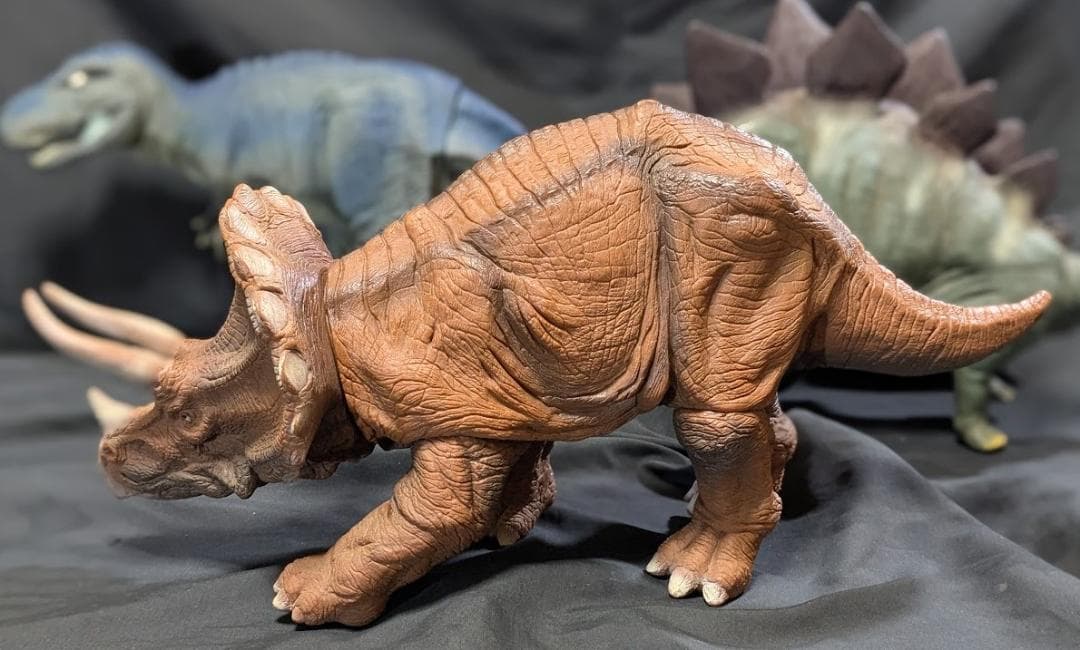 超恐竜ティラノサウルス＆トリケラトプス＆ステゴサウルス（バンダイ）３体セット