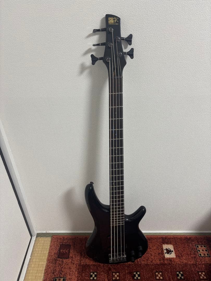 IBANEZ GSR305 5弦ベース