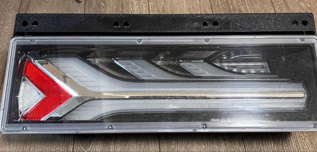 小糸　流鏑馬テールランプ