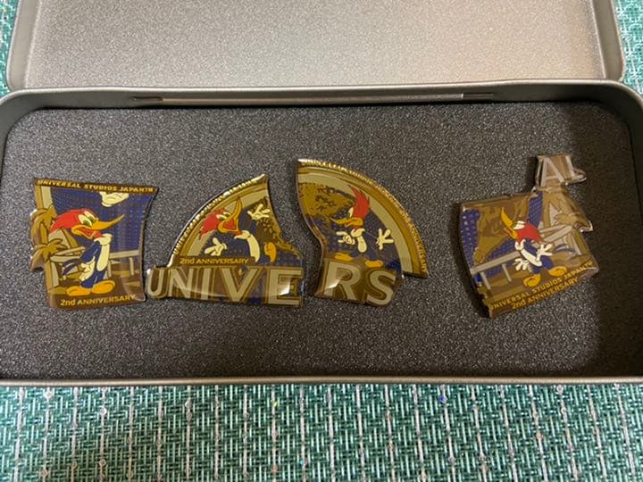 ユニバ×JR西日本ピンバッジ