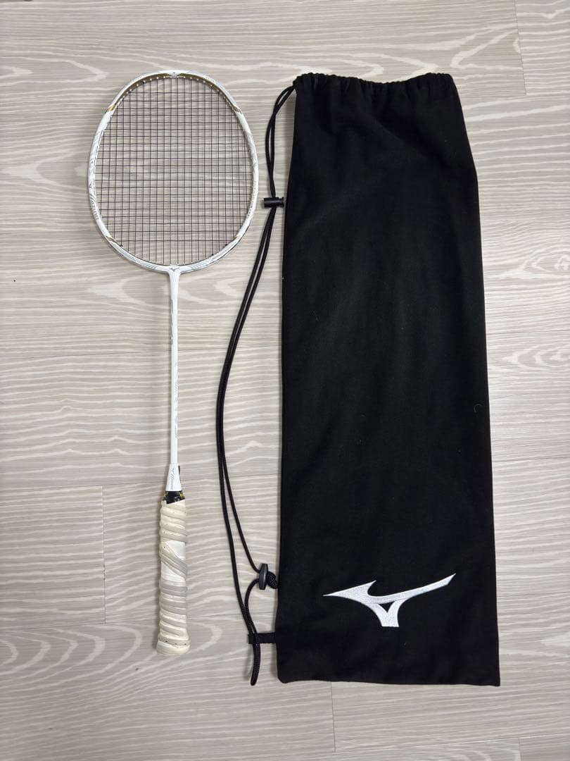 Mizuno バドミントンラケット カーボン製 ALTIUS 03 FEEL