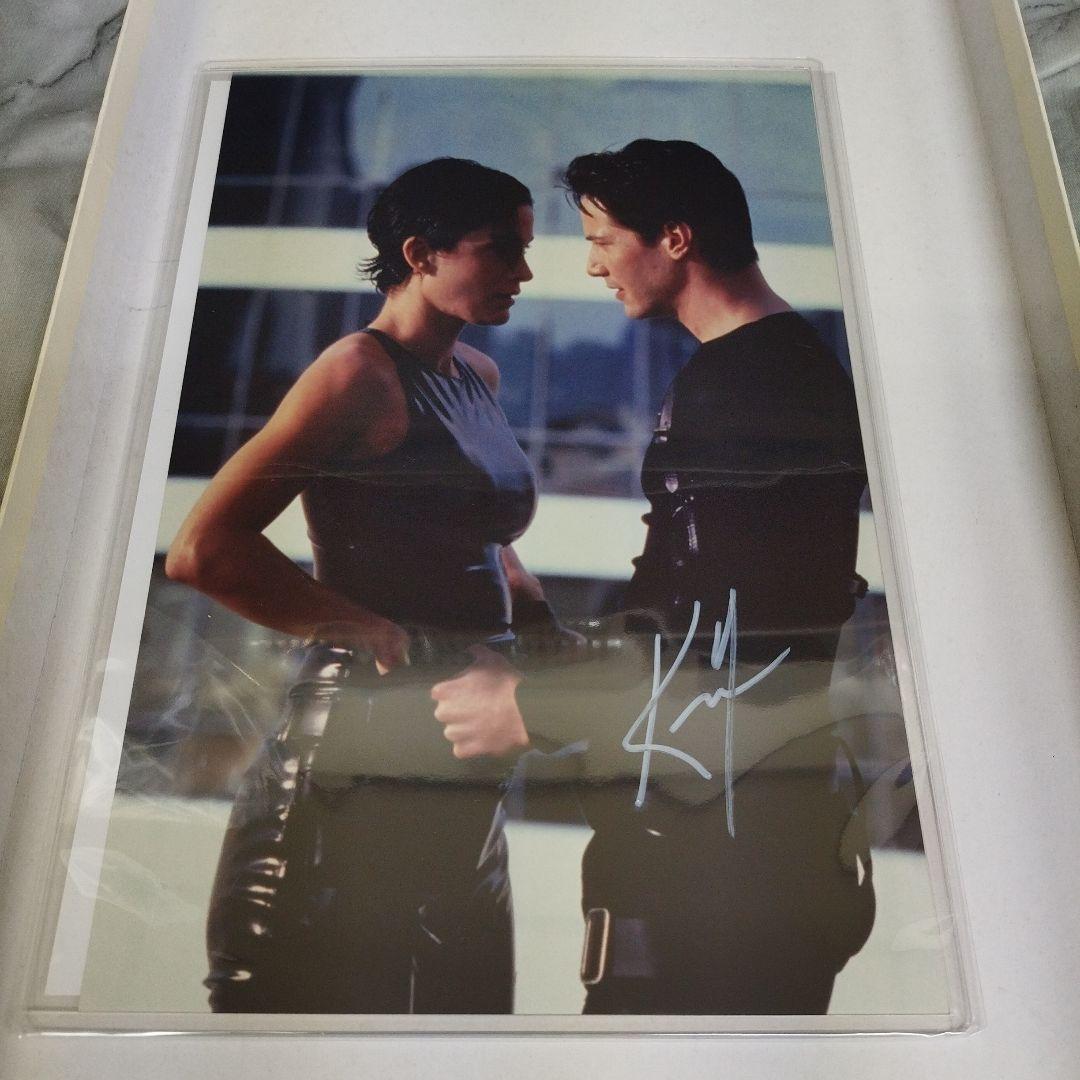 映画 マトリックス　キアヌ・リーブス　直筆サイン入りフォト　証明書付き