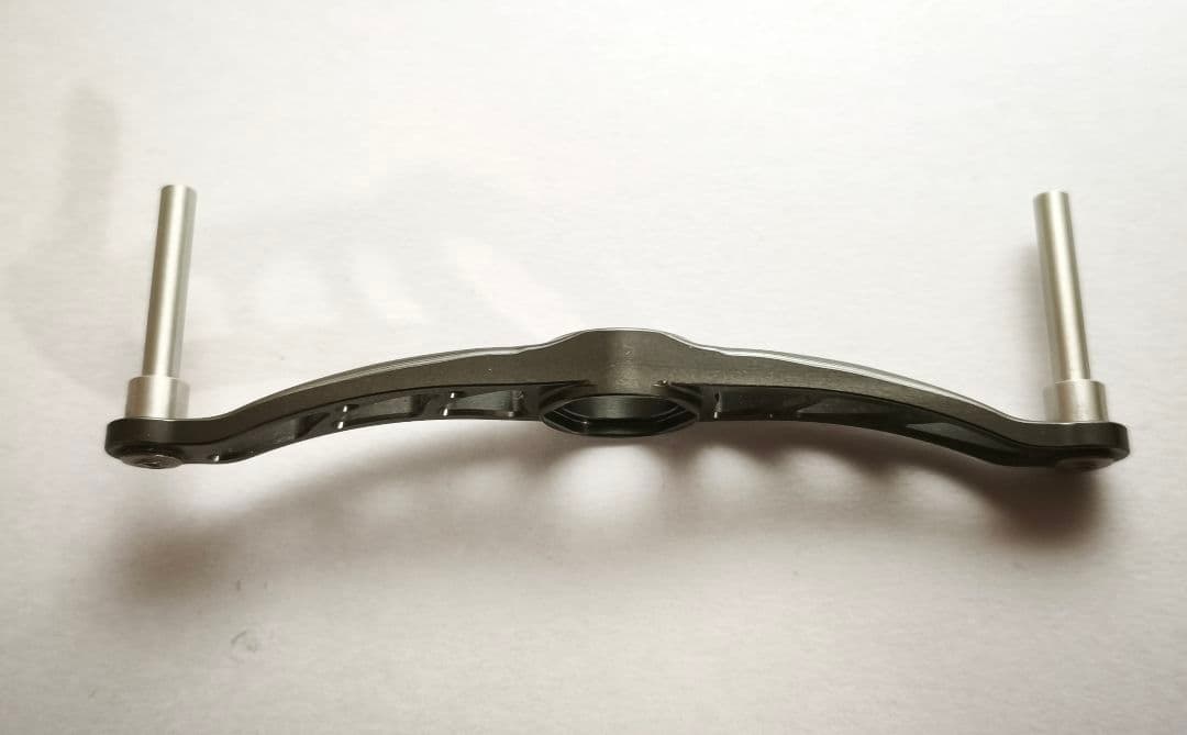 右ナット リブレ クランク100 ハンドル ガンメタ LIVRE メガテック