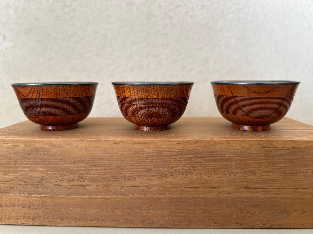 盃 (木地に純銀内張) ３客　打物師 鉄邦作