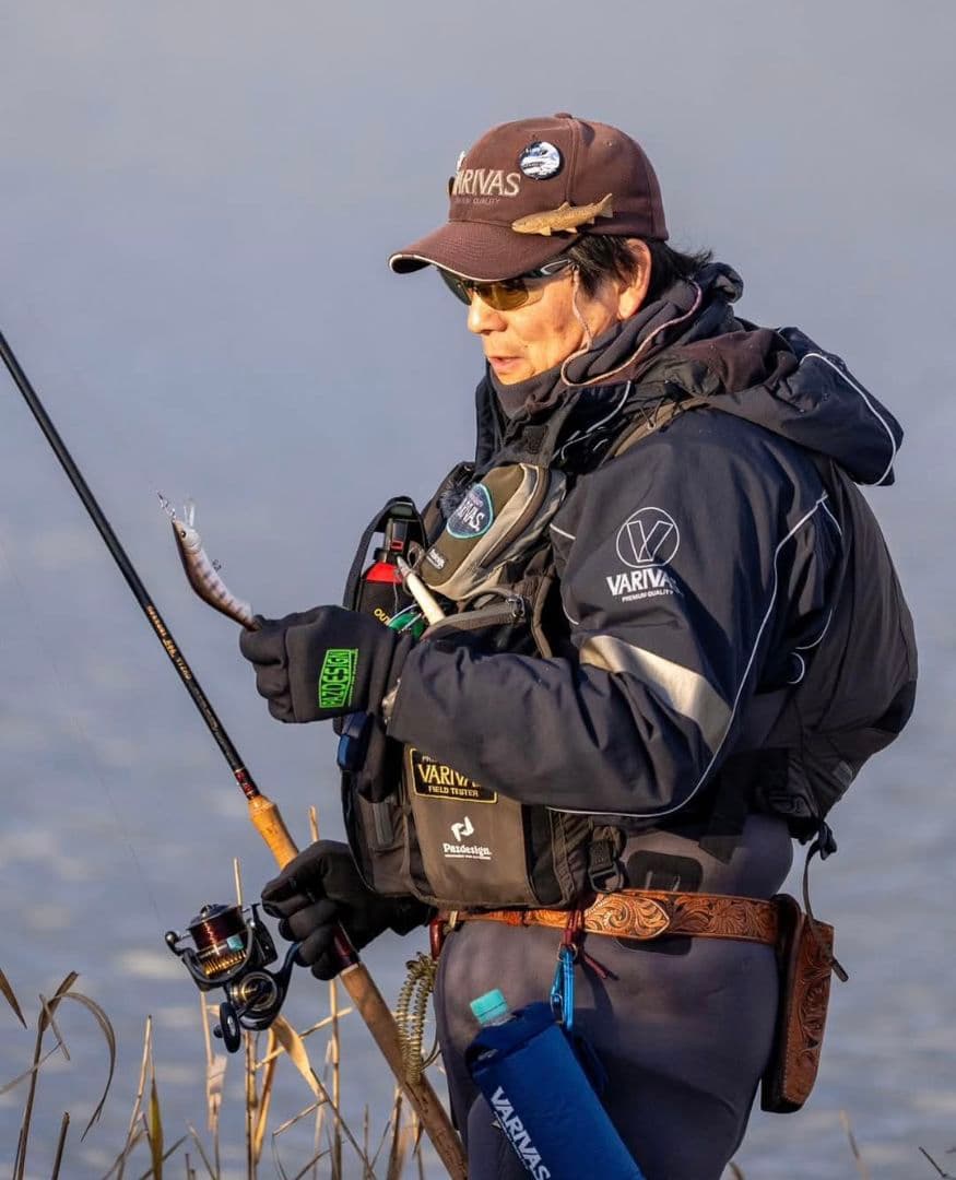 超希少新品未使用 本波 ホンナミロッド 972HD イトウ彫りグリップ サーモン