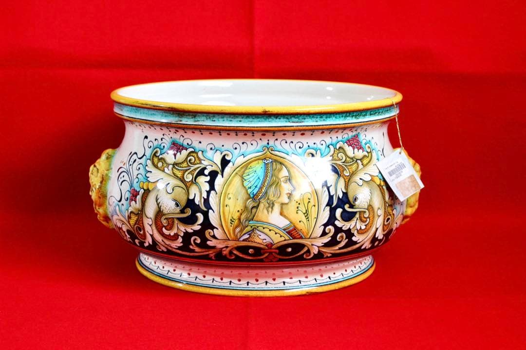 イタリア雑貨【デルータ　マヨルカ焼き　蓋付きセンターピース】