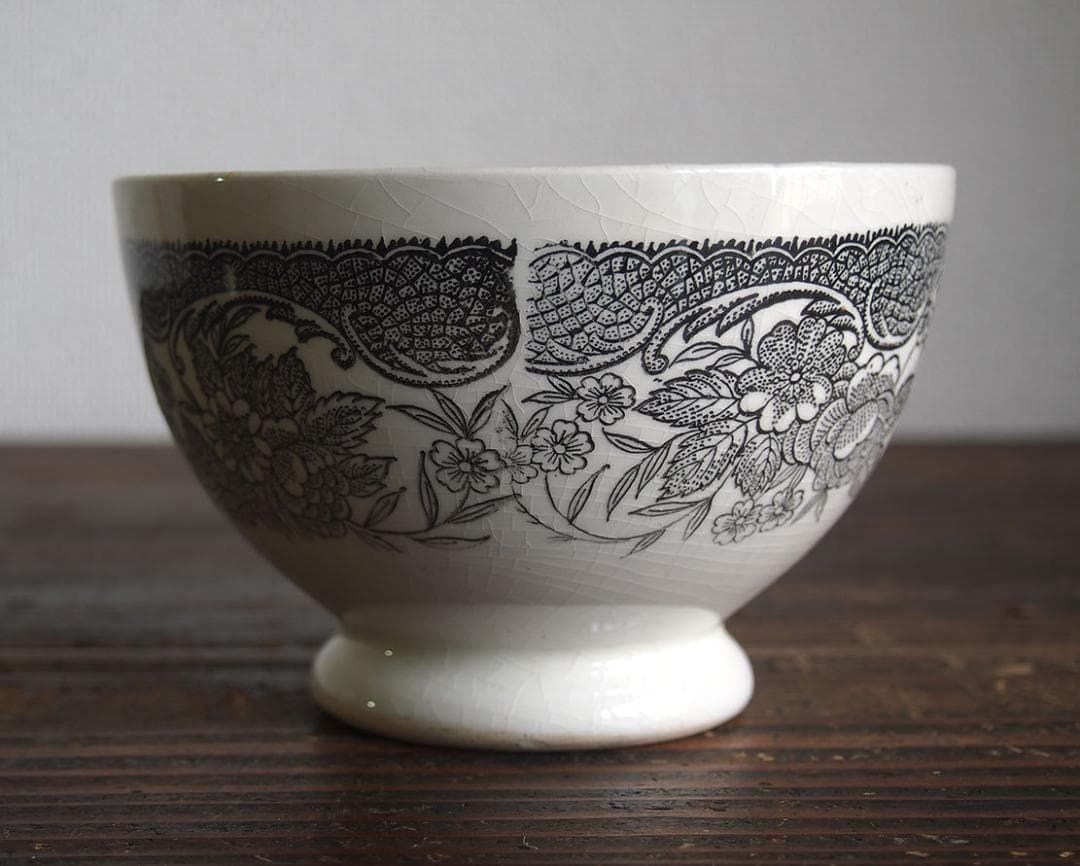 大きめヴィクトリアン様式 グリザイユ カフェオレボウルスペイン古陶/K280