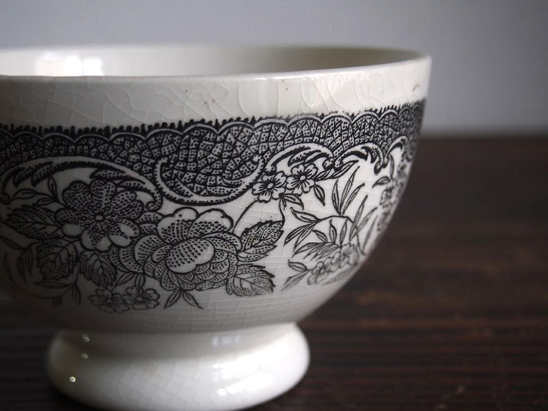 大きめヴィクトリアン様式 グリザイユ カフェオレボウルスペイン古陶/K280