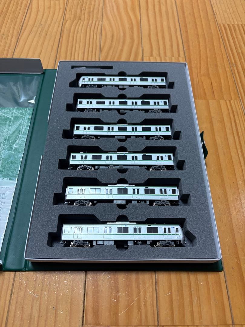 KATO 10-1605・1606 東京メトロ 千代田線16000系 5次車