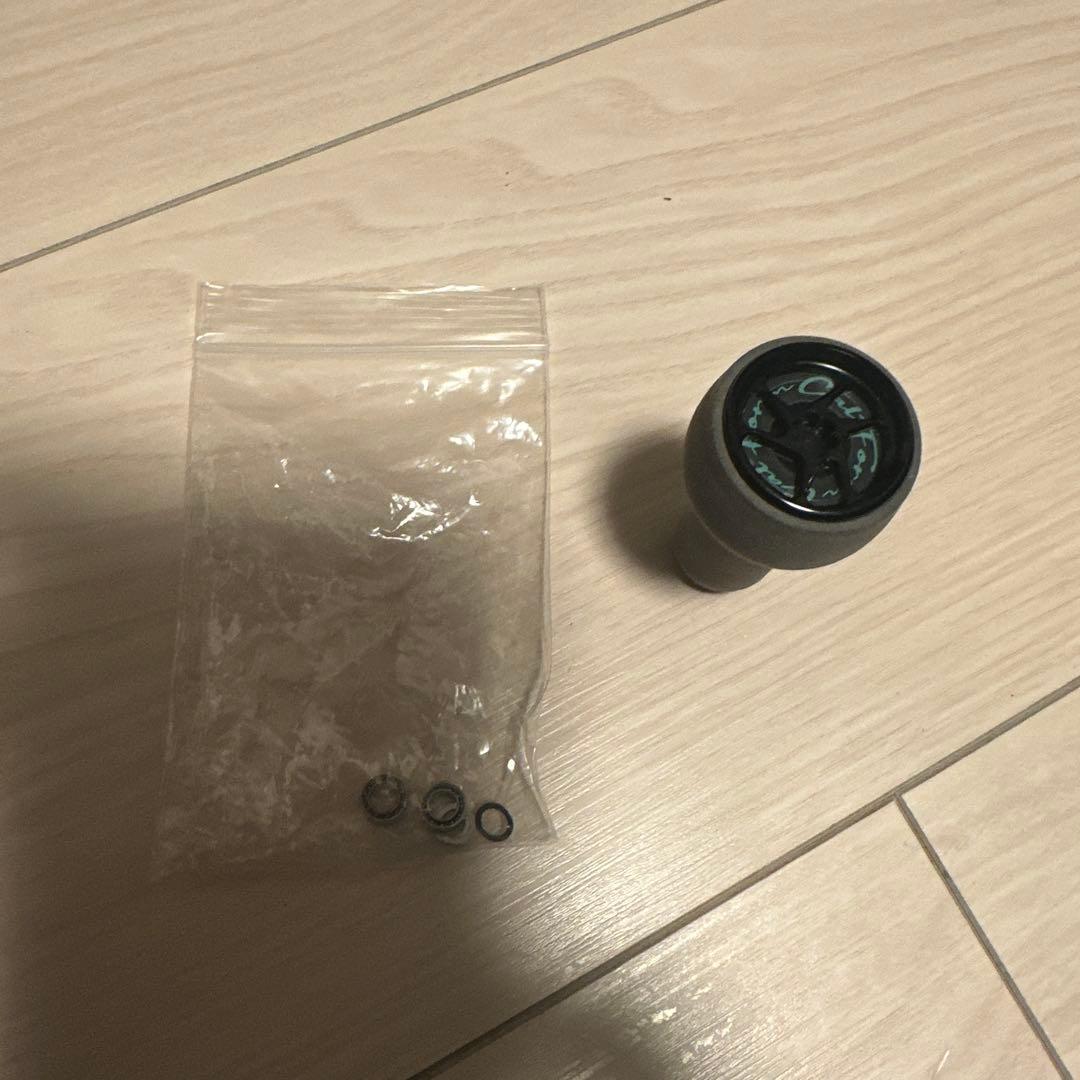 中古DRT バリアル　カルフォームノブ　1個、ベアリング付き