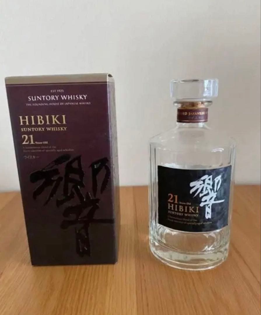 Hibiki 21年 ウイスキー 空瓶、箱