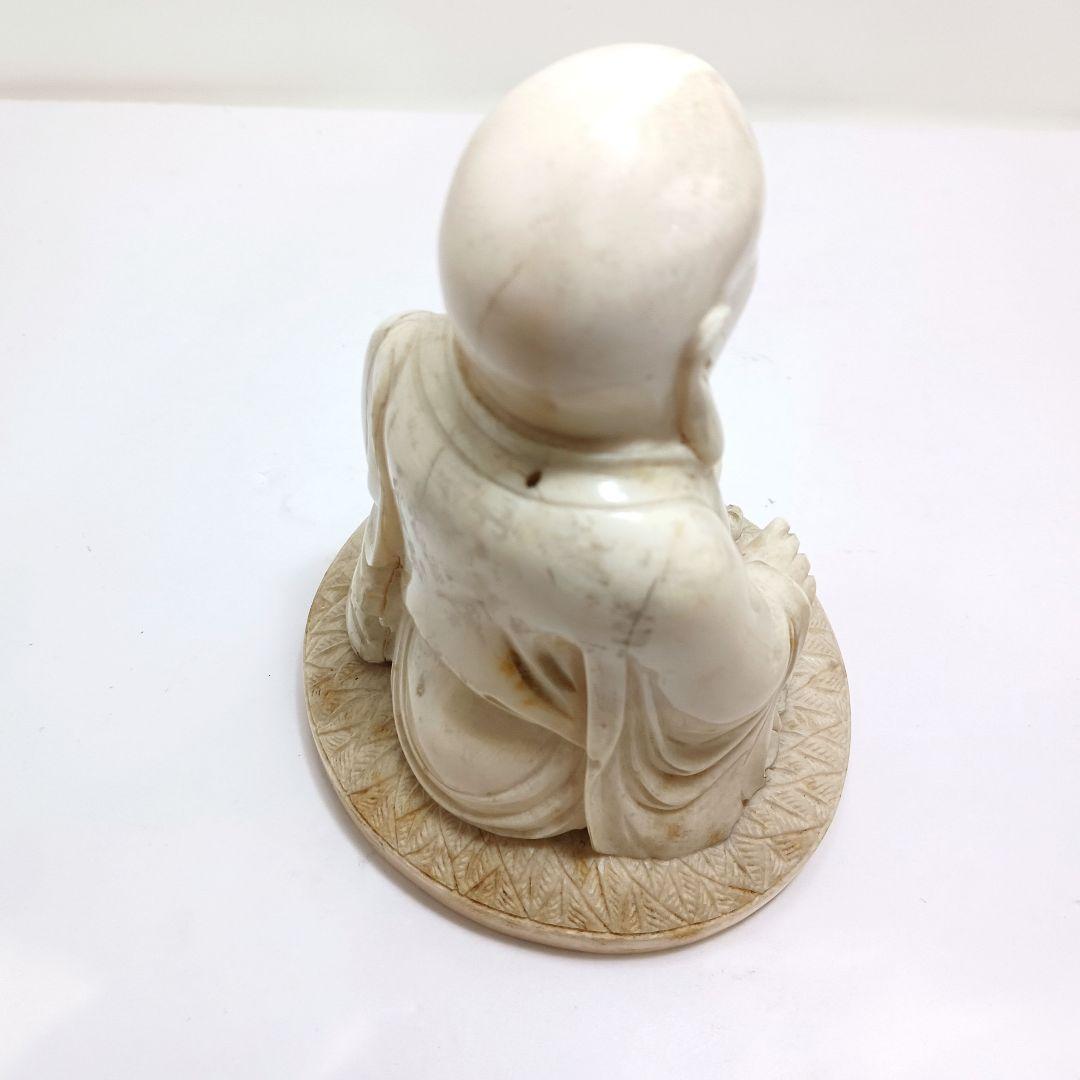 #7 高級彫刻 細密彫り 布袋様 置物 重量897g 唐木台付き