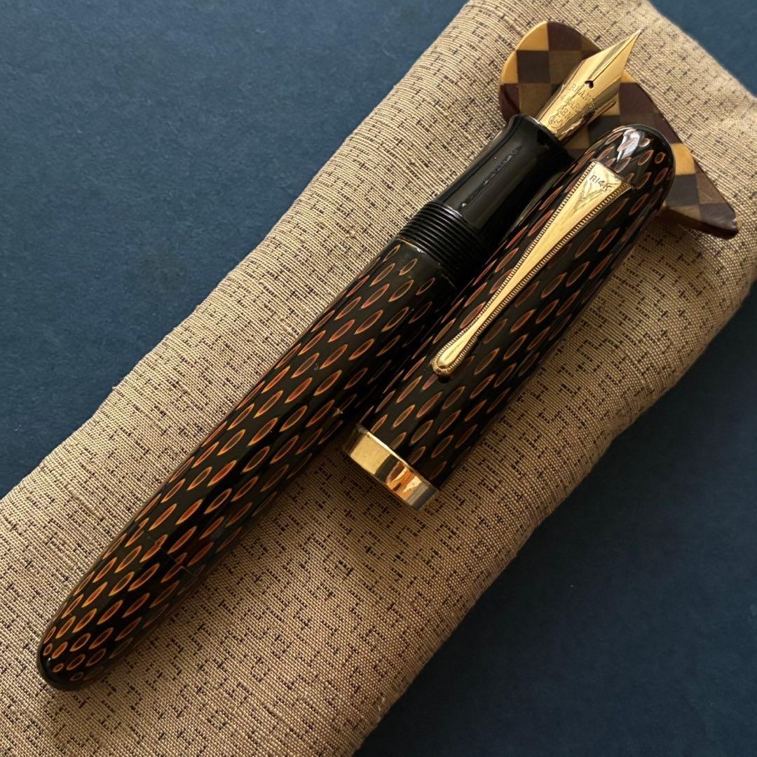 鎌倉彫　万年筆　兜木銀次郎　GKペン先　インキ止め式