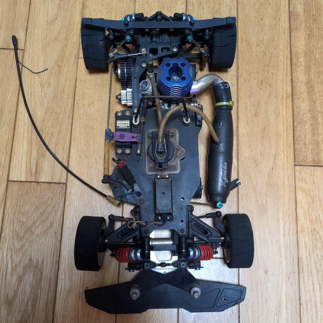 エンジンカーホビーラジコン（ジャンク）