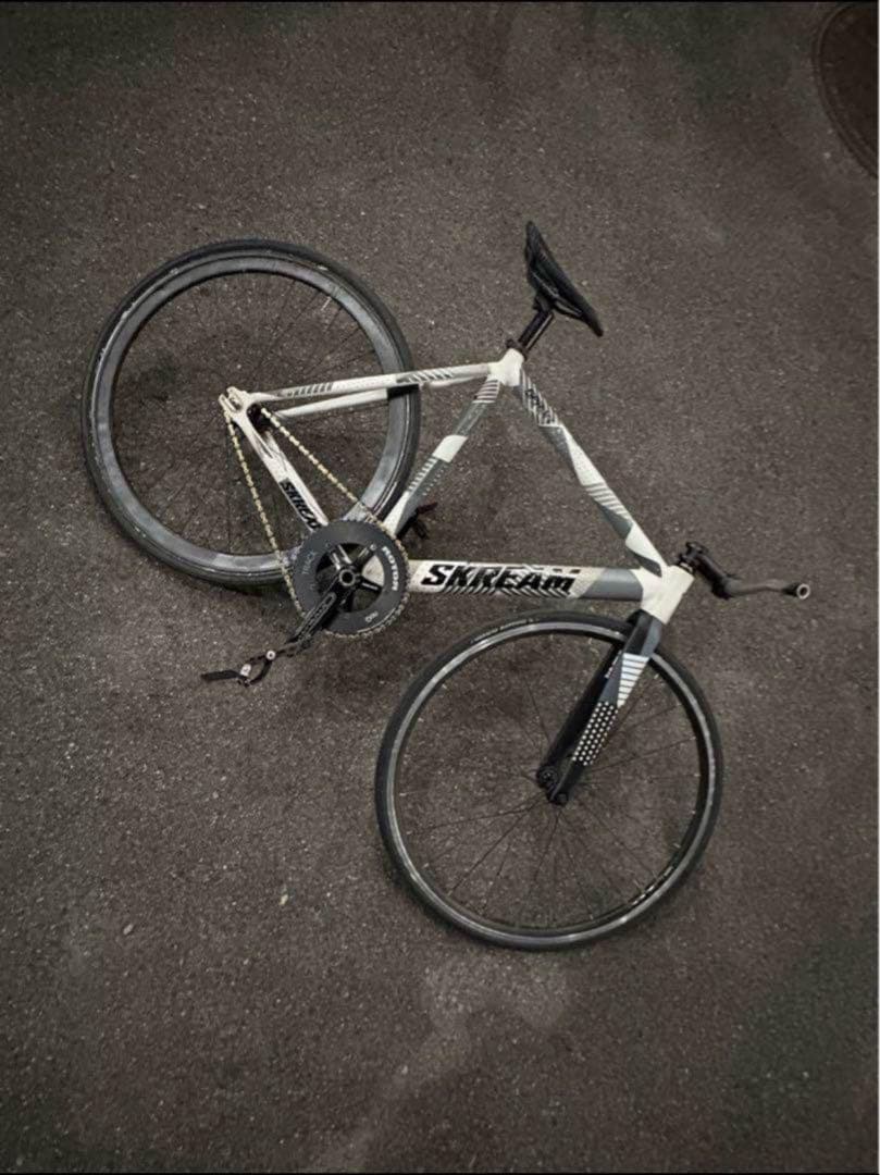 日本未売カラー　SKREAM SPRINT V3