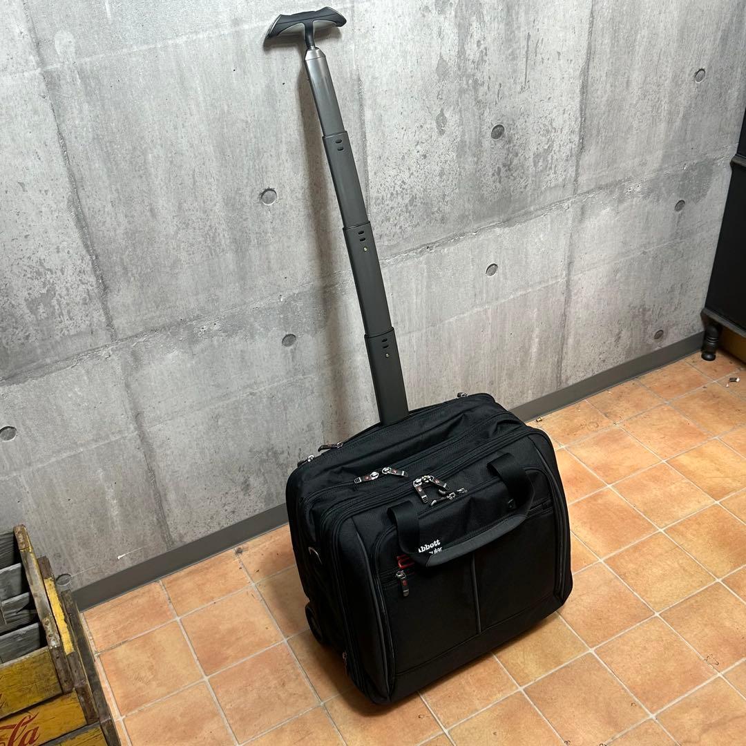 ★スイス軍★ビクトリノックス　ワークストラベラー2.0 軽量キャリーバッグ