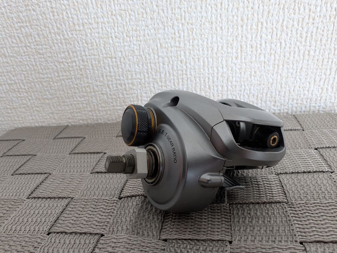 シマノ　09アルデバランMG　ノーマルギア　右ハンドル　ジャンク