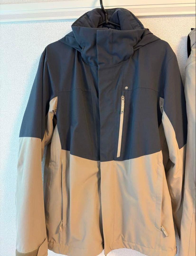 9/25日までセール！Salomonスキーウェア上S下XSベージュ／ダークグレー