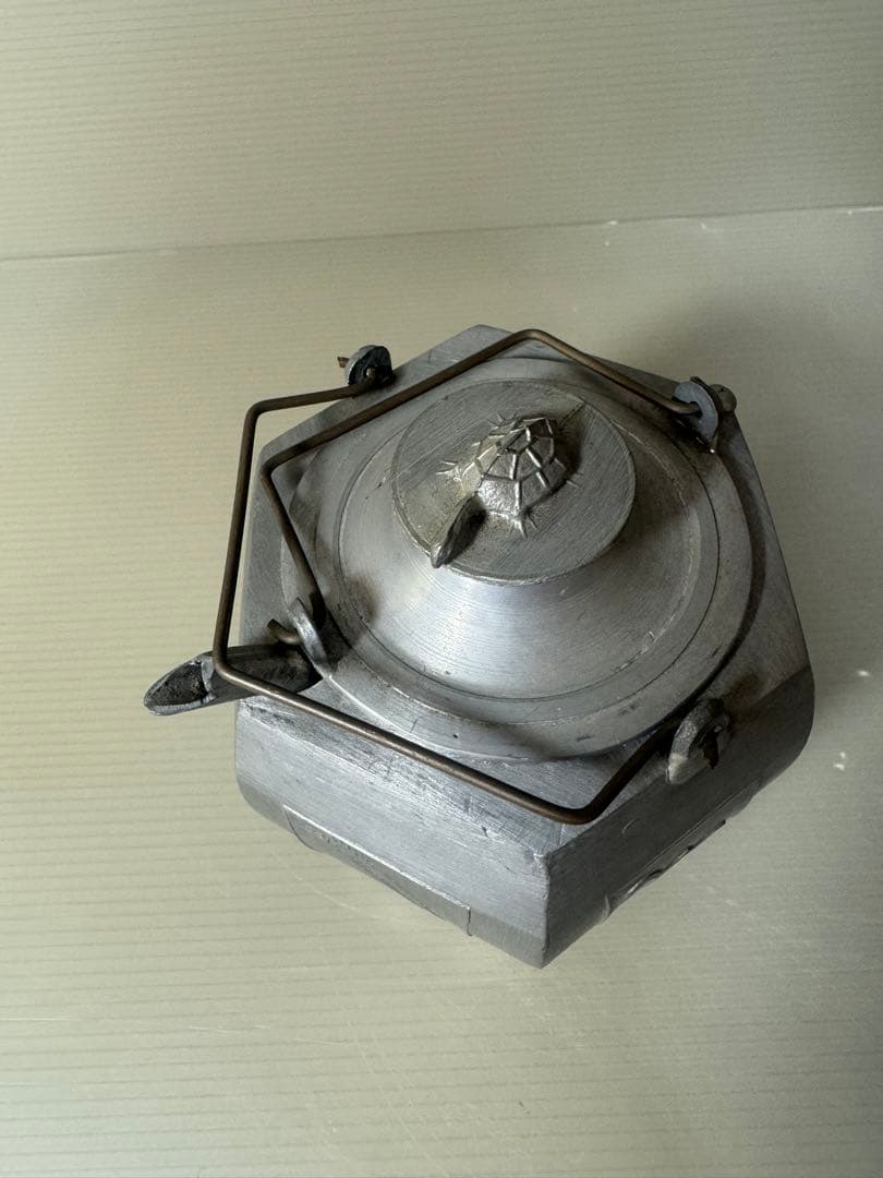 2396  中国酒器　六角チロリ　錫製  骨董品