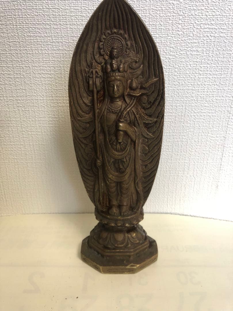 觀音. 立像，古铜製