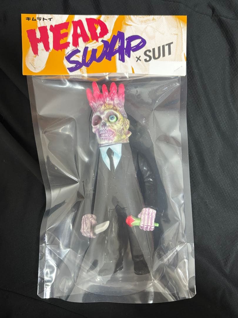 キムラトイ ヘッドスワップ x スーツ 薔薇とナイフ　ソフビ