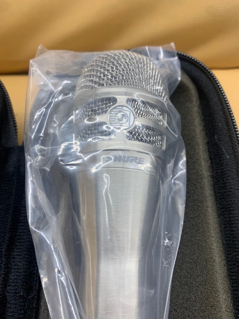 シュア　SHURE KSM8 ダイナミックマイク ケース付き