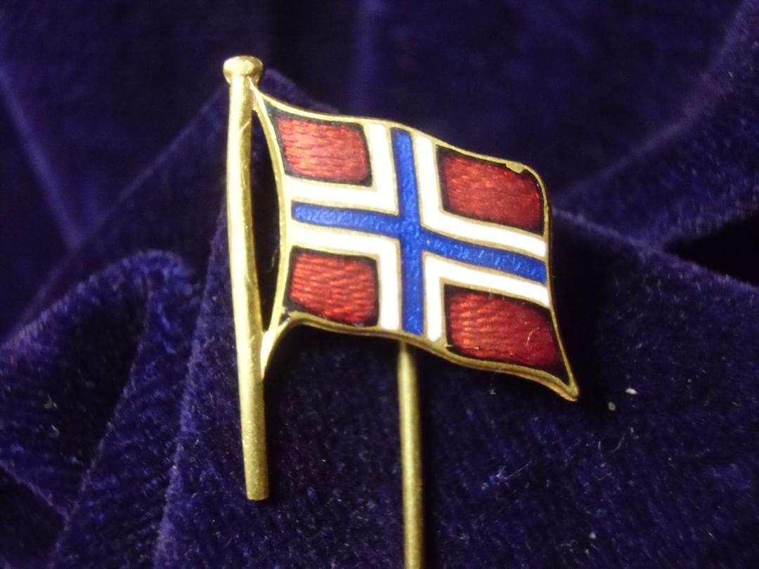 ＮＯノルウェー軍＊１９３０年代＊国旗ピン（実物）