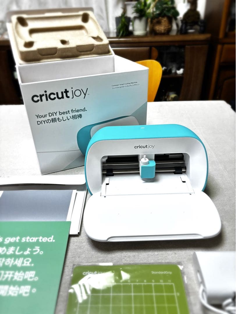 【1度のみ使用】Cricut Joy コンパクトカッティングマシン