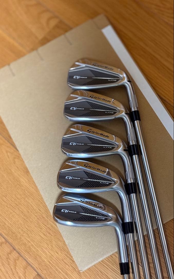 ブリーズ様用 テーラーメイド Qi MAX LITE アイアンセット #6~P