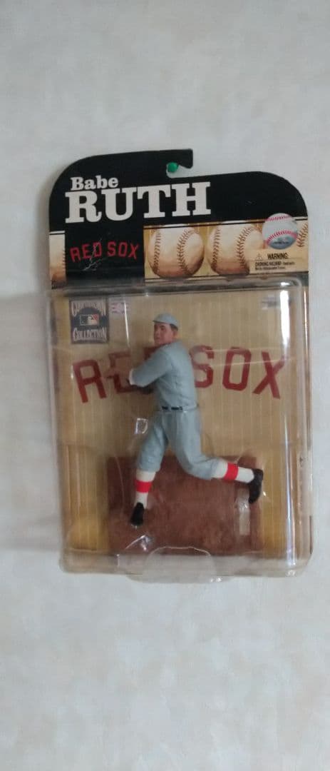 ベーブ・ルース　レッドソックスフィギュア