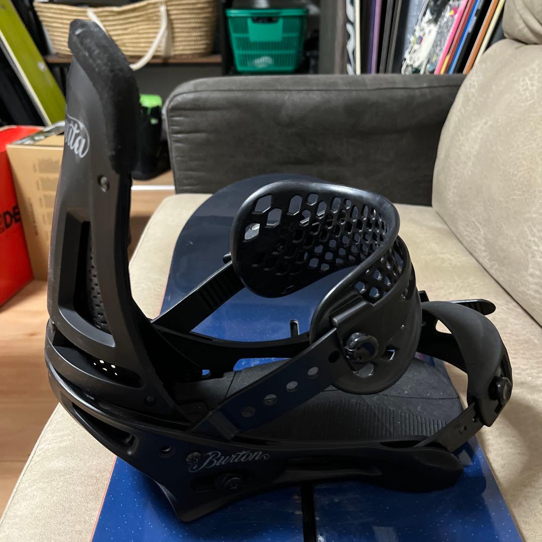 BURTON CUSTOM FV 154 × BURTON MALAVITA M