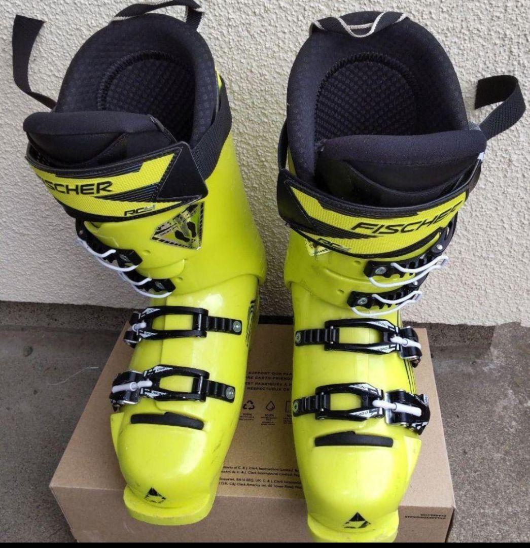 Fisher RC4 130 フィッシャー RC4 ブーツ