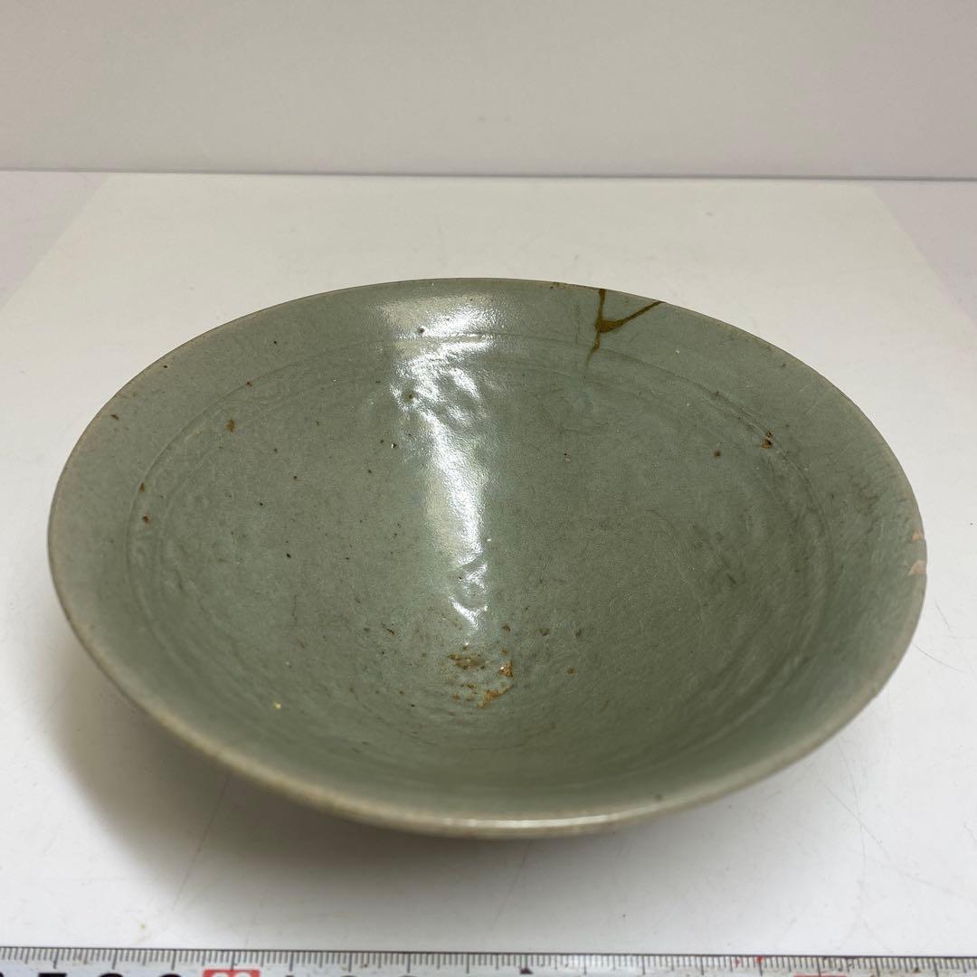16世紀　高麗青磁茶碗　タサオ　口径15.5㎝　東里8-0130②