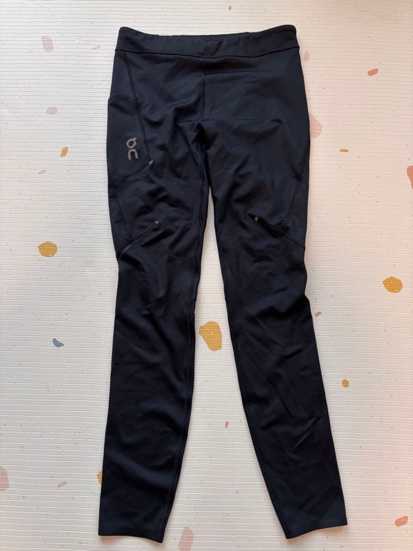 ON パフォーマンスタイツ Sサイズ