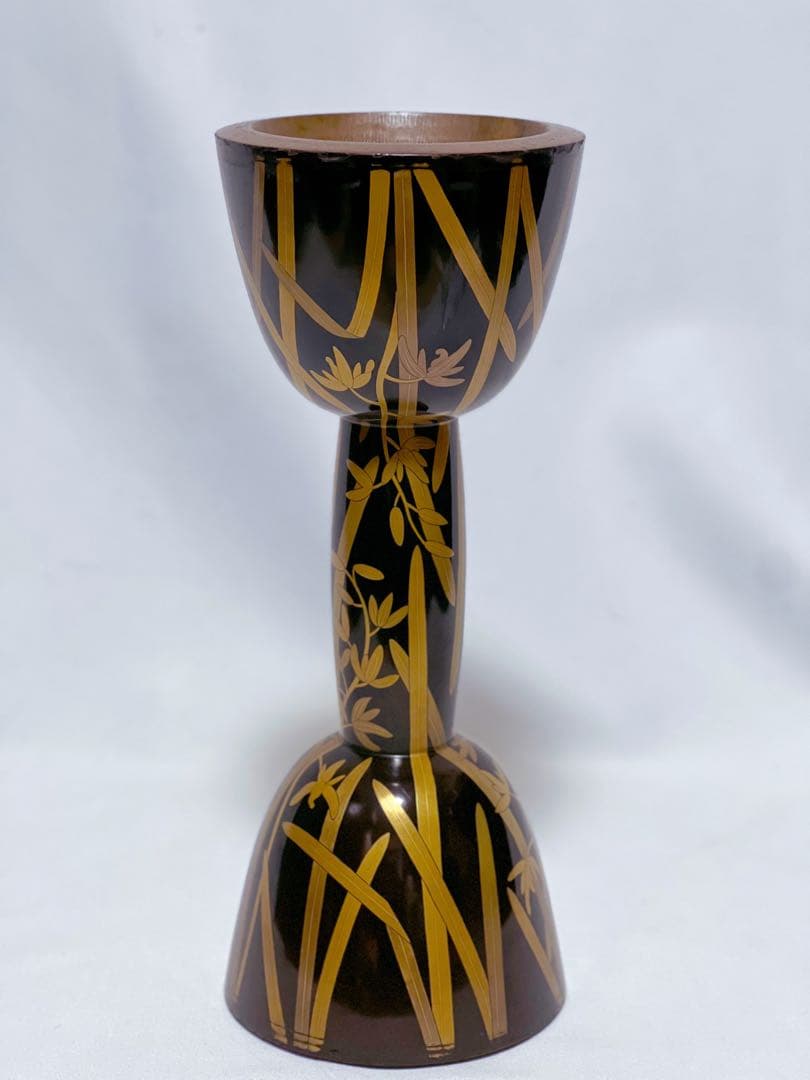 小鼓　胴　草花蒔絵