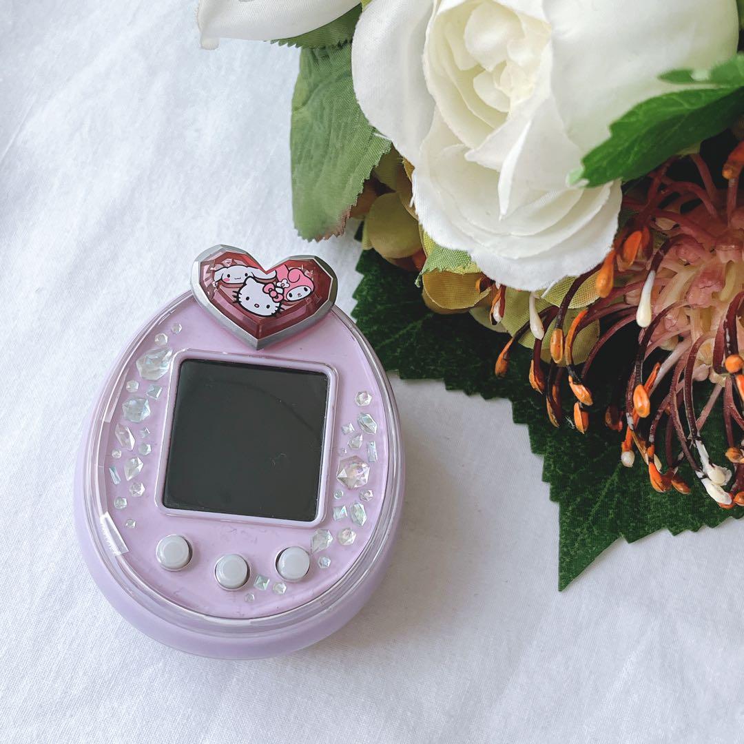 たまごっちピースTamagotchi P's パープル サンリオ たまデコピアス