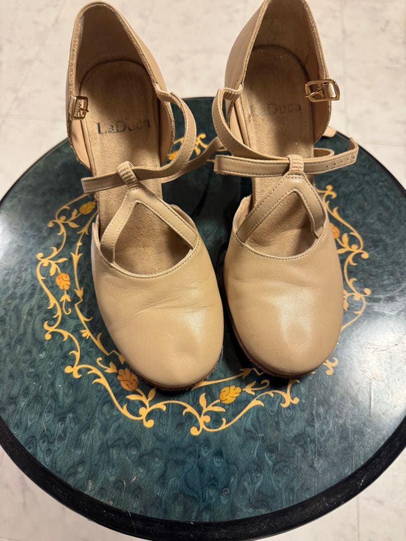 LaDuca ベージュ社交ダンスシューズ