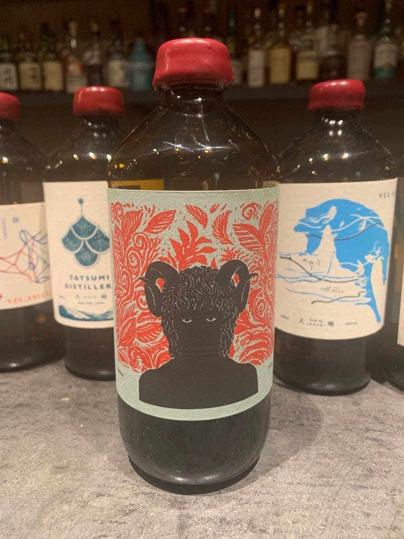 Tatsumi Distillers アブサン　地獄谷