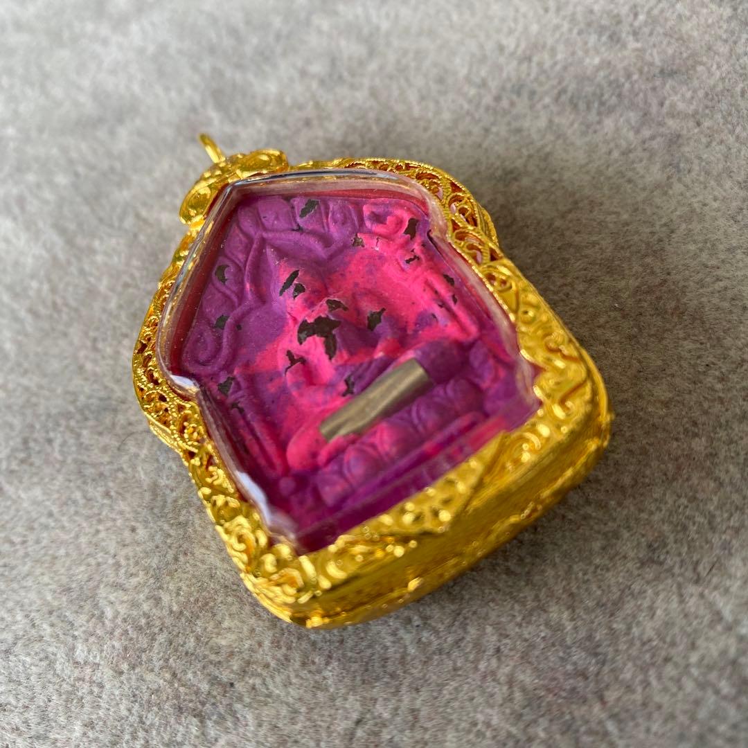 プラクルアン プラクンペーン 九尾の狐 レア品 魅力 愛情 恋愛運 御守り