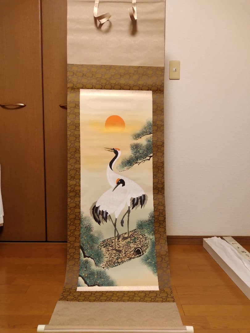 鶴泉　掛け軸　松上鶴