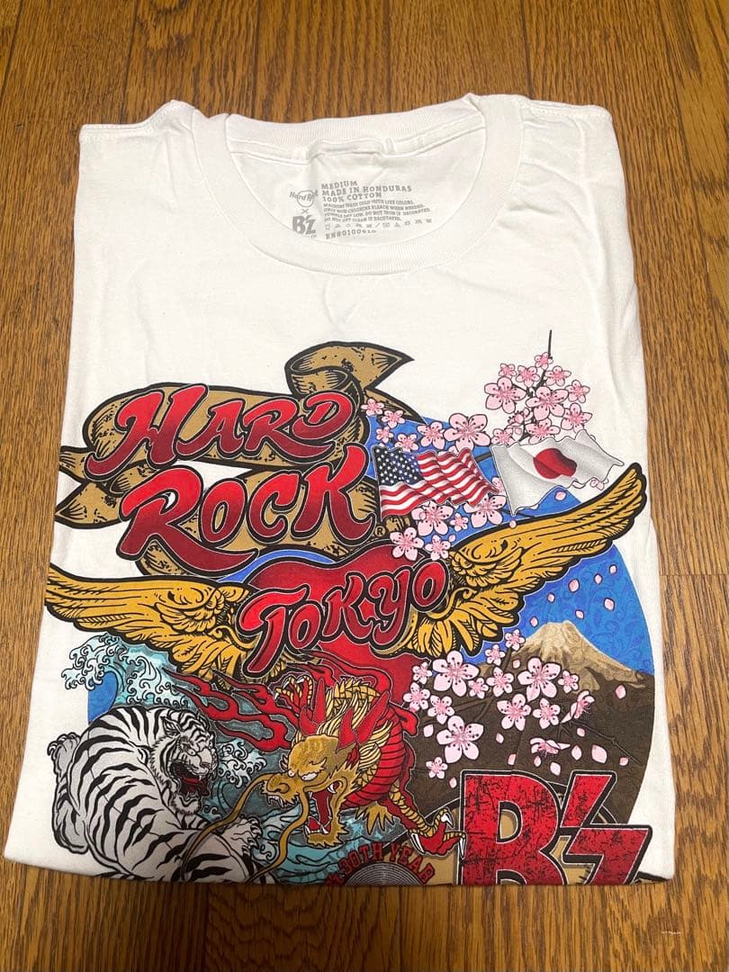 B'z☆2018エキシビジョン☆ハ－ドロックカフェ♡コラボTシャツ