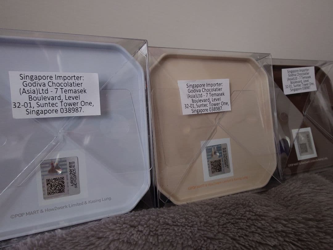 GODIVA LABUBU コラボ未開封3缶セット