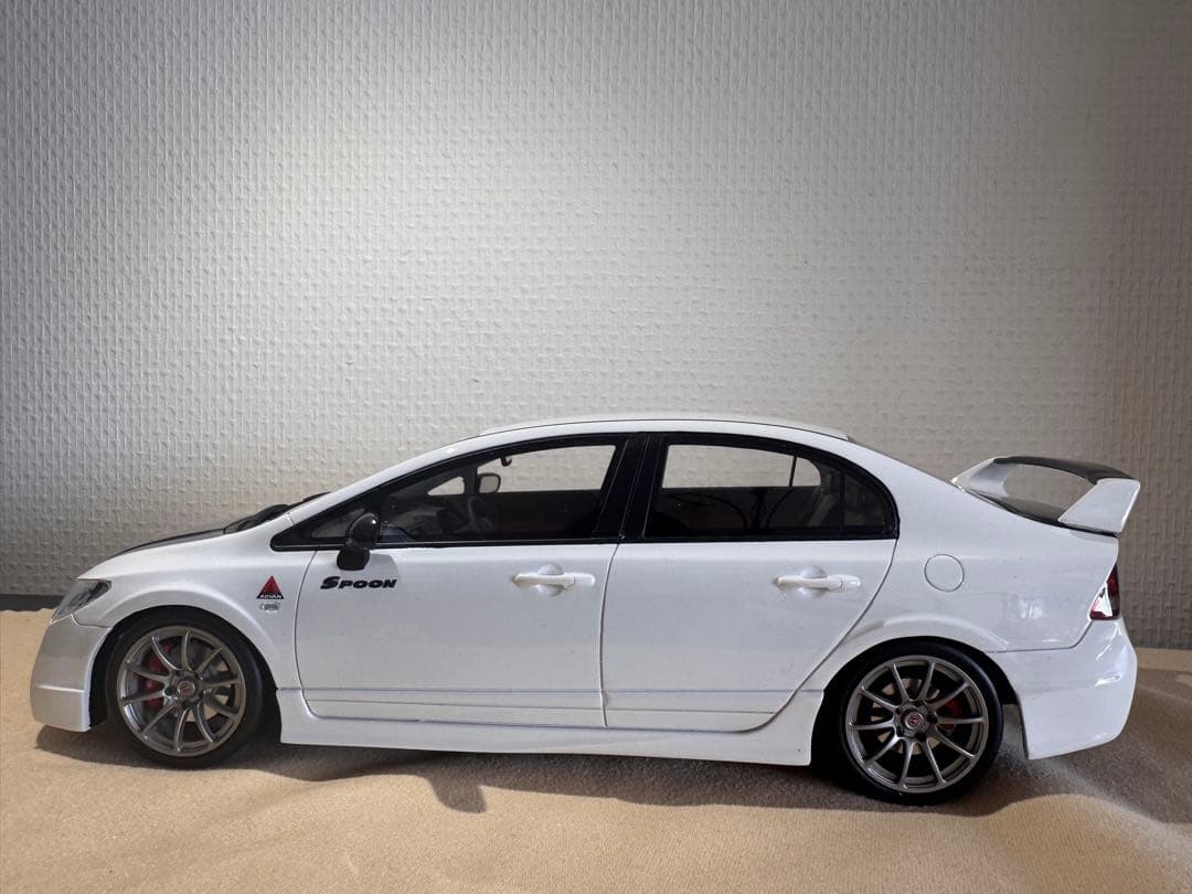 Spoon Civic Type R ミニカー ホワイト1/18
