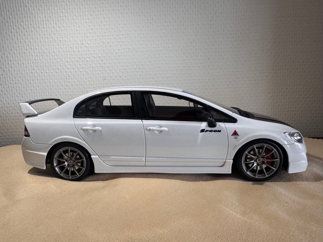 Spoon Civic Type R ミニカー ホワイト1/18